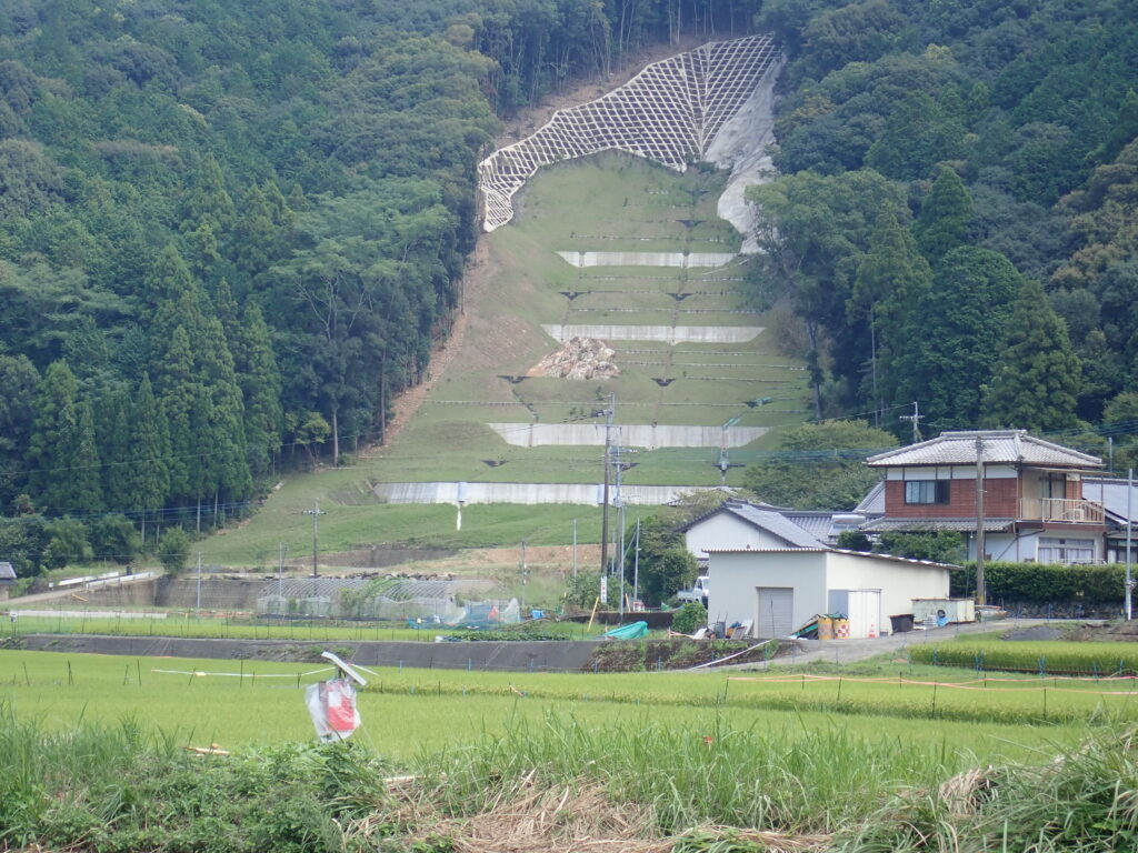 「令和２年７月豪雨」の被災地復旧、芦北地区直轄治山完了